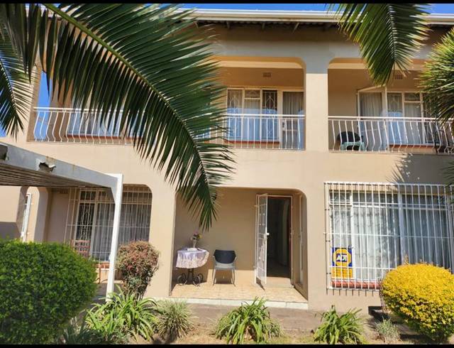 4 BEDROOM HOUSE FOR SALE IN KENSINGTON